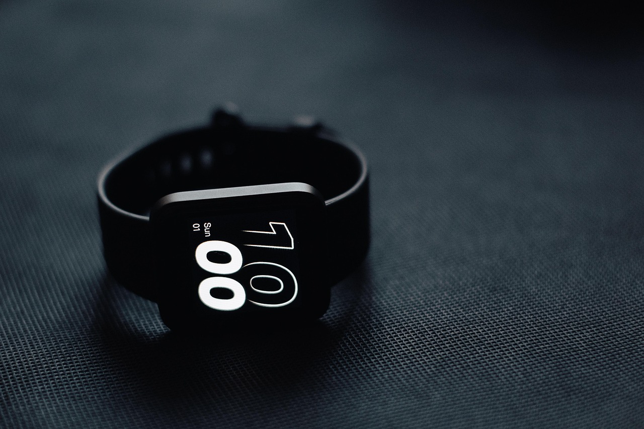smartwatch, technology, watch, time, device, wireless, smart, digital, modern, mobile, gadget, electronic, wristwatch, w